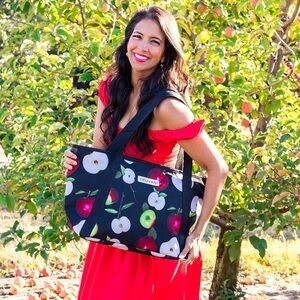 TRUVANI Signature Tote - Limited Edition Apple Print